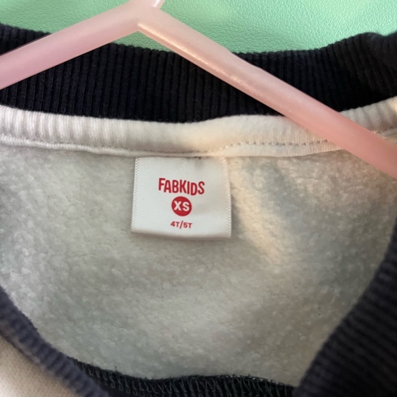 Fabkids Polar Bear Long Sleeve Sweatshirt, toddler girl size 4T-5T,plush sweater - Picture 8 of 9